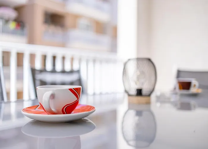 アパート 3br With Terrace - Sleep 6 By Quicktrips