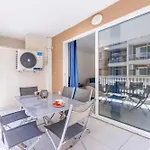 3br With Terrace - Sleep 6 By Quicktrips *